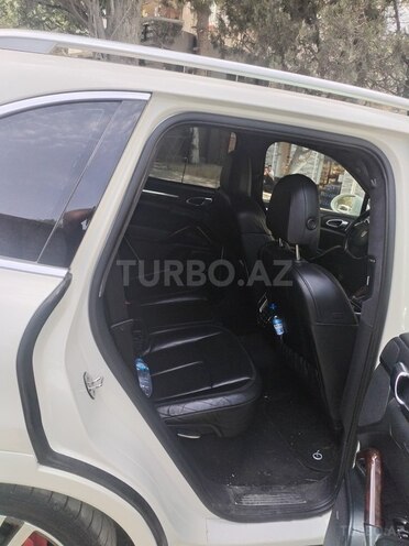 Porsche Cayenne Turbo 2010, 280,000 km - 4.8 l - Bakı