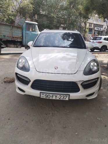 Porsche Cayenne Turbo 2010, 280,000 km - 4.8 l - Bakı