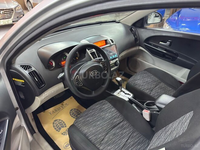 Kia  2008, 281,328 km - 1.6 l - Xırdalan