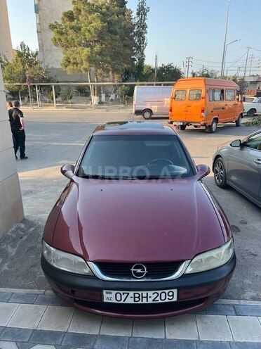Opel Vectra 1997, 300,000 km - 1.8 л - Sumqayıt