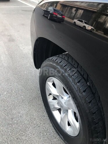 Toyota Land Cruiser Prado 2010, 204,000 km - 2.7 l - Bakı