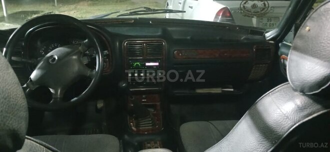 GAZ 3102 2005, 200,000 km - 2.3 l - Saatlı