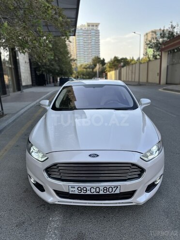 Ford Fusion (North America) 2016, 193,000 km - 2.0 л - Bakı