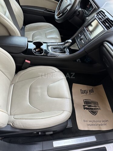 Ford Fusion (North America) 2016, 193,000 km - 2.0 л - Bakı