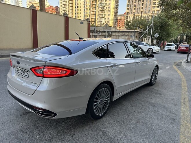 Ford Fusion (North America) 2016, 193,000 km - 2.0 л - Bakı
