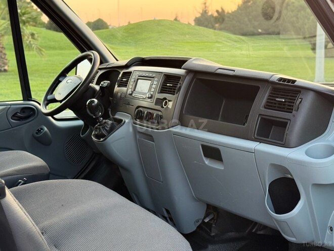 Ford Transit 2010, 186,000 km - 2.4 l - Bakı