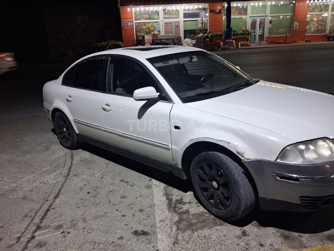 Volkswagen Passat 2001, 234,550 km - 1.8 l - Sumqayıt