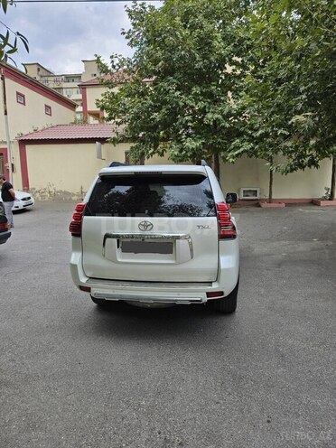 Toyota Land Cruiser Prado 2010, 323,015 km - 2.7 л - Bakı