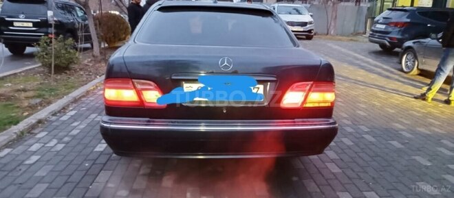 Mercedes E 280 2000, 371,555 km - 2.8 l - Bakı