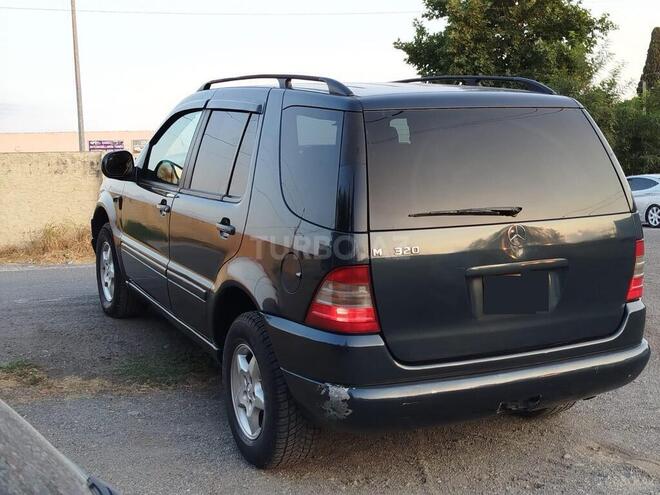 Mercedes ML 320 2000, 201,245 km - 3.2 l - Yevlax