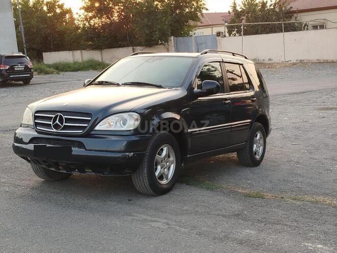 Mercedes ML 320 2000, 201,245 km - 3.2 l - Yevlax