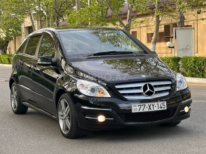 Mercedes B 180 2010, 131,200 km - 1.7 l - Bakı