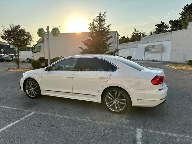 Volkswagen Passat (North America) 2016, 231,000 km - 1.8 л - Bakı