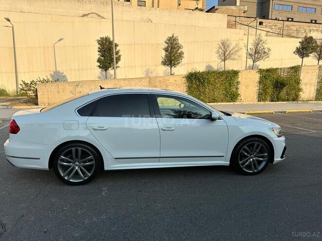 Volkswagen Passat (North America) 2016, 231,000 km - 1.8 л - Bakı