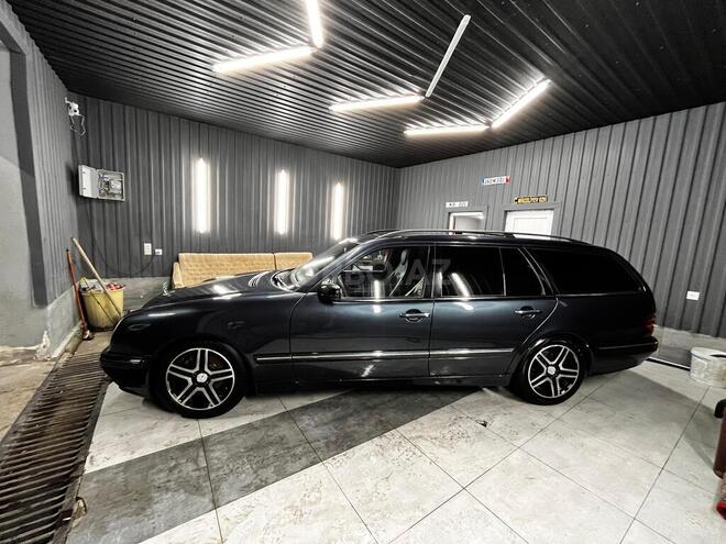Mercedes E 270 2002, 380,000 km - 2.7 л - Bakı