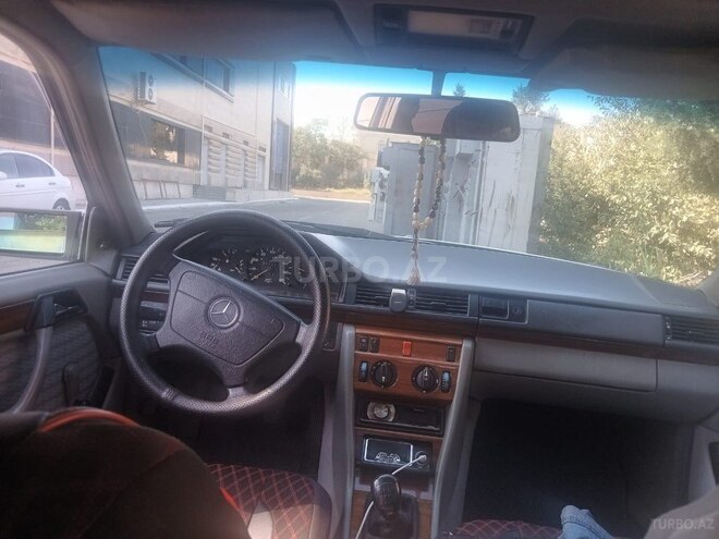 Mercedes E 220 1994, 400,000 km - 2.2 l - Bakı
