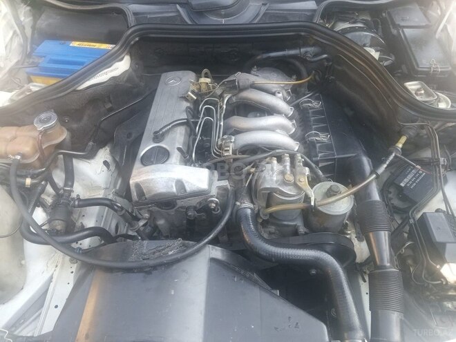 Mercedes E 220 1994, 400,000 km - 2.2 l - Bakı
