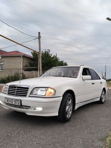 Mercedes C 230 1999, 207,350 km - 2.3 l - Quba