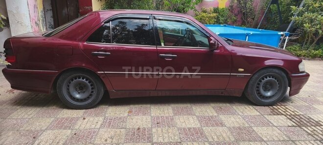Mercedes C 180 1999, 237,470 km - 1.8 l - Bakı