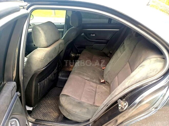 BMW 528 1997, 300,000 km - 2.8 л - Sabirabad