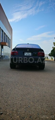 BMW 528 1997, 300,000 km - 2.8 л - Sabirabad