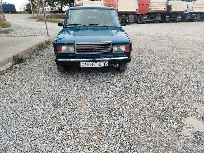 LADA (VAZ) 2107 2009, 210,000 km - 1.6 l - Quba