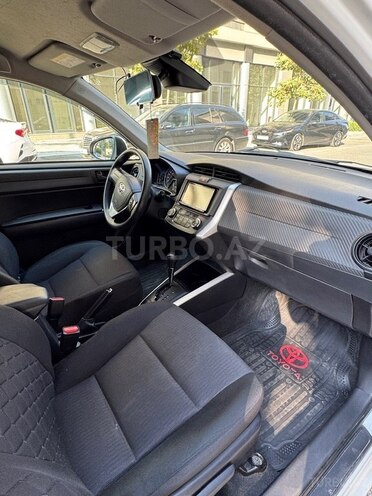 Toyota Corolla Fielder 2018, 151,700 km - 1.5 l - Bakı
