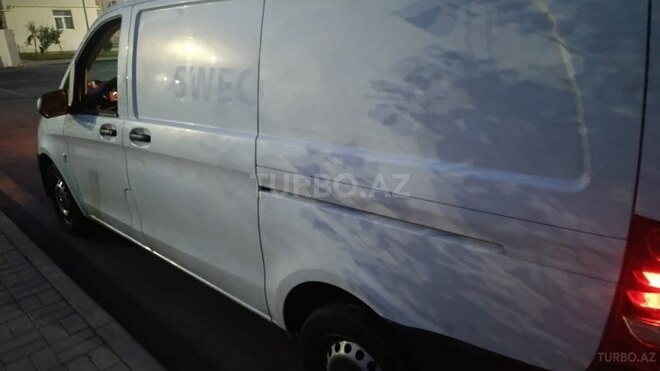 Mercedes Vito 2018, 251,000 km - 2.2 l - Bakı