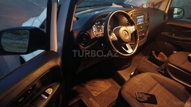 Mercedes Vito 2018, 251,000 km - 2.2 l - Bakı