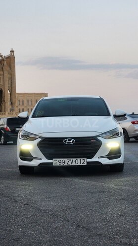 Hyundai Avante 2016, 137,600 km - 1.6 л - Bakı