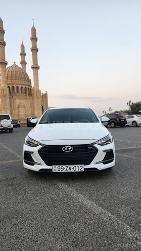 Hyundai Avante 2016, 137,600 km - 1.6 л - Bakı