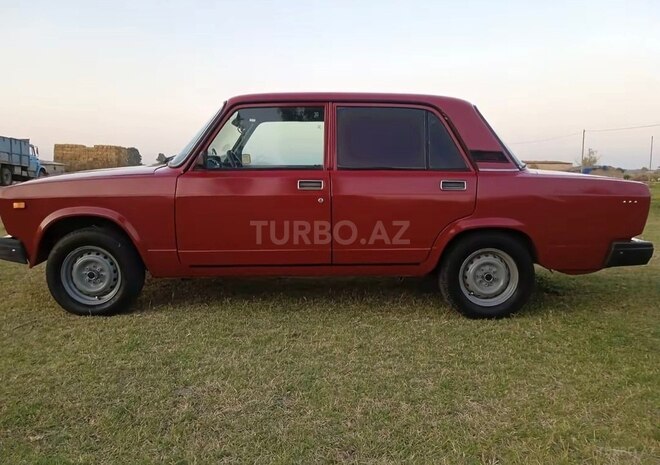 LADA (VAZ) 2107 1990, 80,000 km - 1.5 l - Ucar