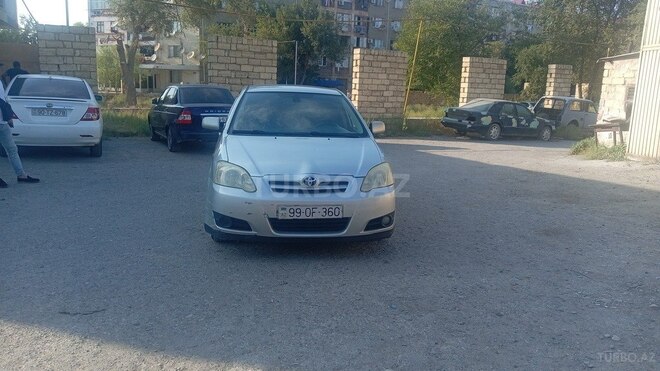 Toyota Corolla 2004, 385,000 km - 2.0 l - Sumqayıt