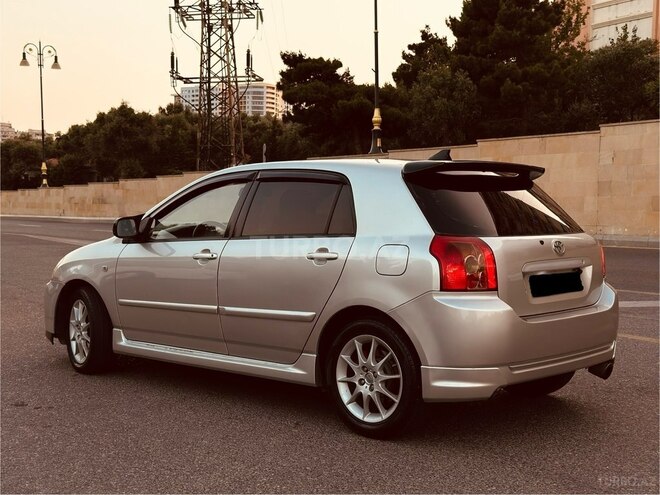 Toyota Corolla 2006, 334,000 km - 1.4 l - Bakı