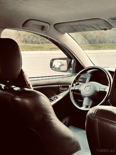 Toyota Corolla 2006, 334,000 km - 1.4 l - Bakı