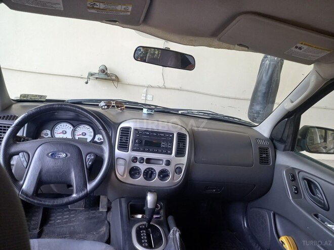 Ford Escape 2004, 270,000 km - 2.3 l - Bakı