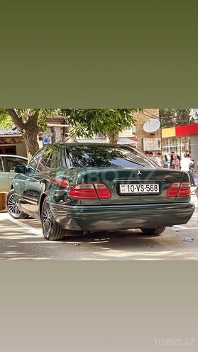 Mercedes E 240 1997, 287,000 km - 2.4 l - Bakı