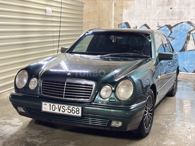 Mercedes E 240 1997, 287,000 km - 2.4 l - Bakı