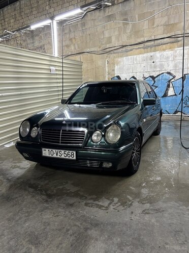 Mercedes E 240 1997, 287,000 km - 2.4 l - Bakı
