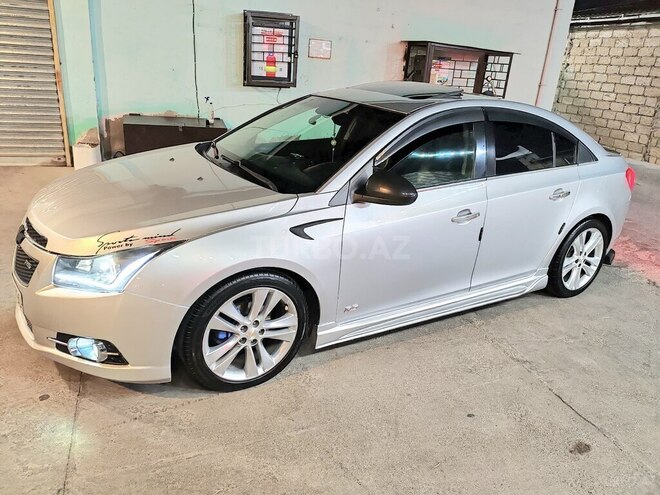 Chevrolet Cruze 2011, 350,000 km - 1.4 l - Şabran