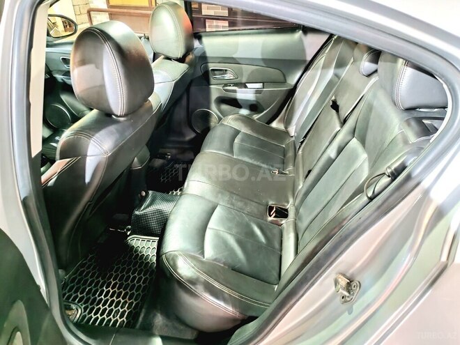 Chevrolet Cruze 2011, 350,000 km - 1.4 l - Şabran