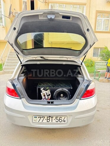 Opel Astra 2004, 290,000 km - 1.4 л - Bakı