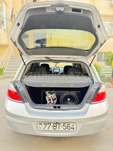 Opel Astra 2004, 290,000 km - 1.4 л - Bakı