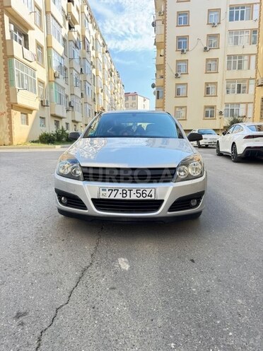 Opel Astra 2004, 290,000 km - 1.4 л - Bakı