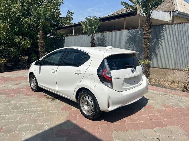 Toyota Aqua 2020, 86,000 km - 1.5 l - Bakı
