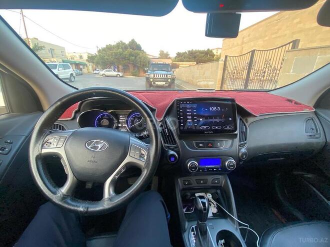 Hyundai ix35 2013, 208,800 km - 2.0 l - Bakı