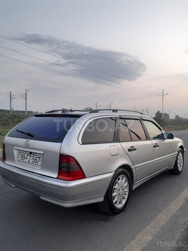 Mercedes C 220 2000, 395,437 km - 2.2 l - Bakı