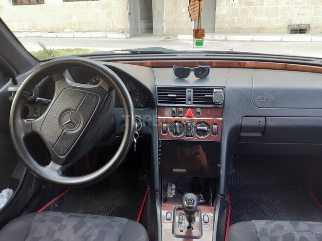 Mercedes C 220 2000, 395,437 km - 2.2 l - Bakı