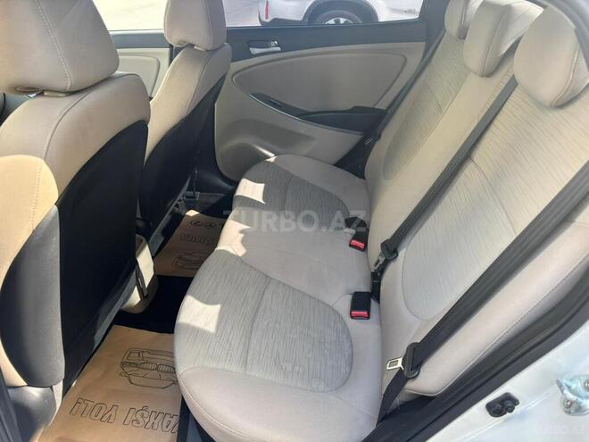 Hyundai Accent 2016, 240,000 km - 1.6 l - Bakı