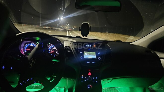 Hyundai Elantra 2014, 166,567 km - 1.8 l - Bakı